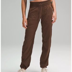 Lululemon dance studio MR pant